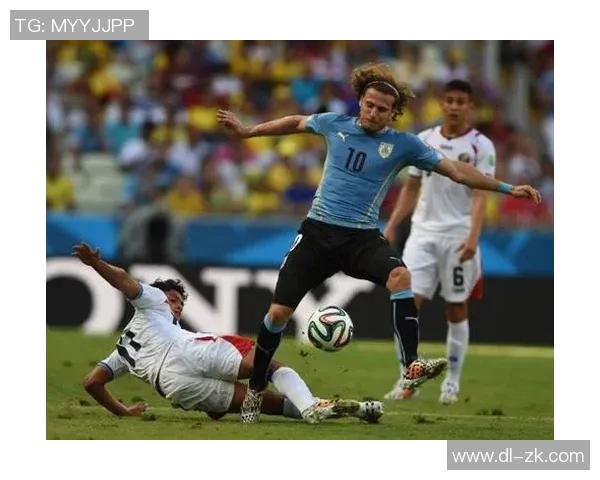 法国与乌拉圭足球历史交锋回顾与精彩瞬间分析