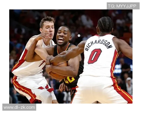 夏洛特黄蜂主场迎战迈阿密热火双方争夺季后赛席位的关键对决