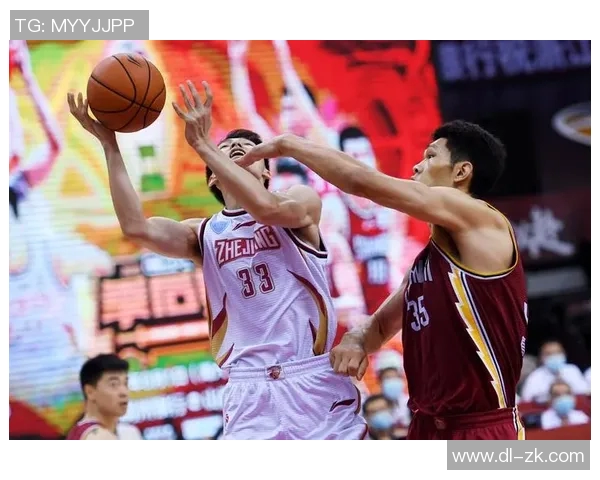 深圳男篮迎战浙江稠州队全力争胜期待精彩对决与球迷共庆篮球盛宴